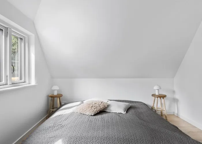 3 Bedroom Stunning In *